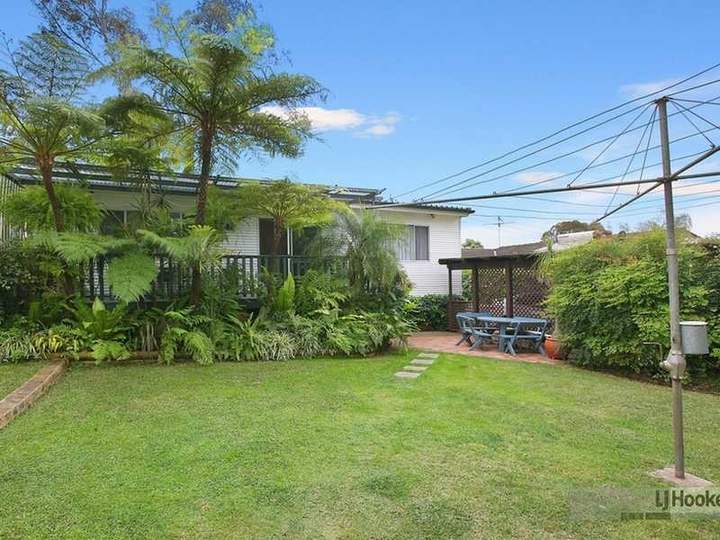 64 Bolaro Ave, Greystanes NSW 2145