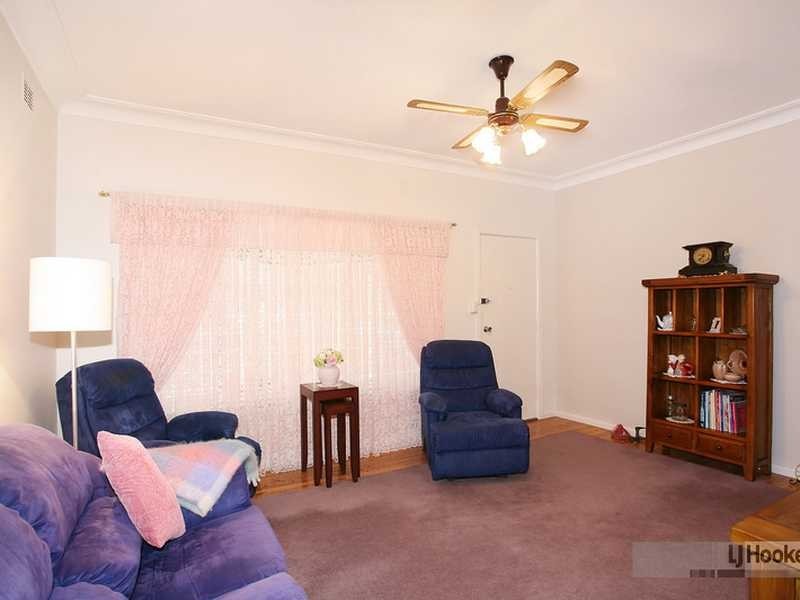 25 Lance Cres, Greystanes NSW 2145