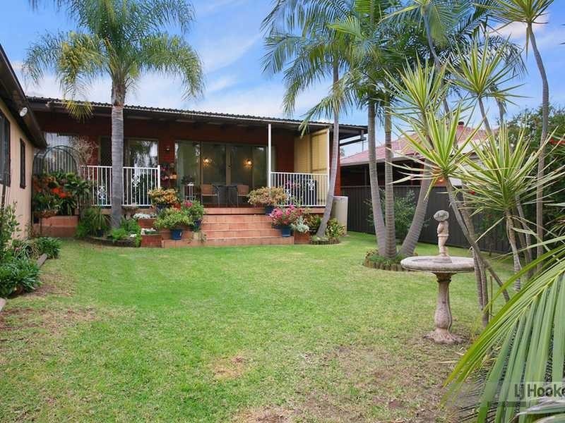 25 Lance Cres, Greystanes NSW 2145