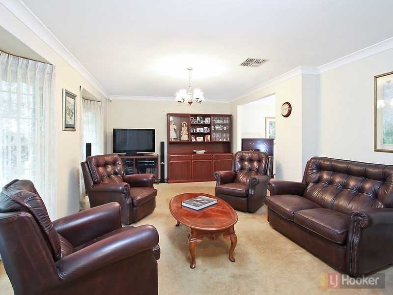 25 Cameron Crt, Merrylands West NSW 2160