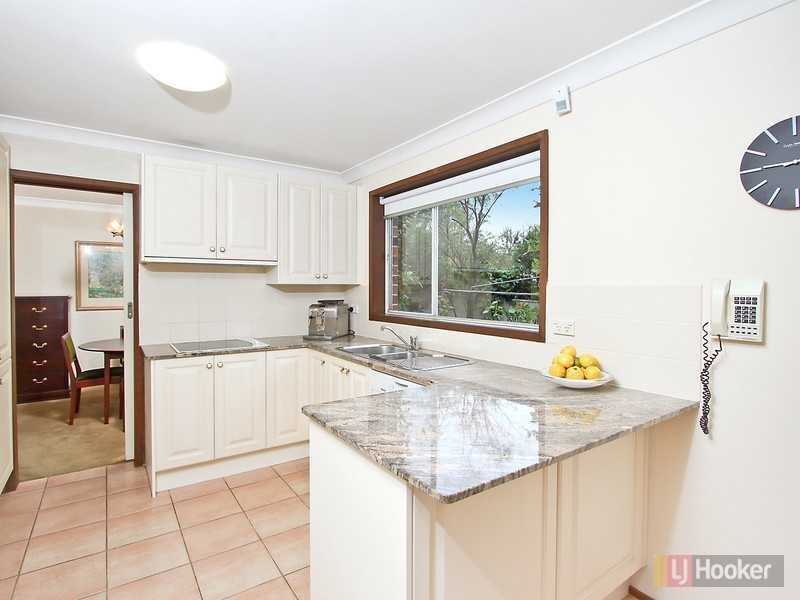 25 Cameron Crt, Merrylands West NSW 2160