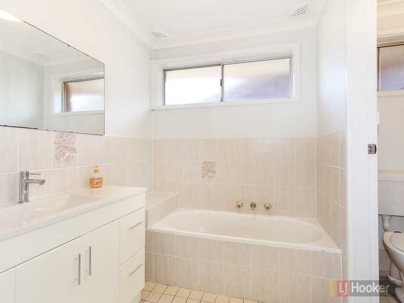 30 Oldfield Street, Greystanes NSW 2145