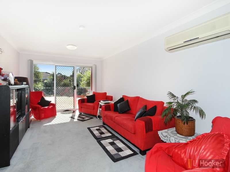 12 Bowral St, Greystanes NSW 2145