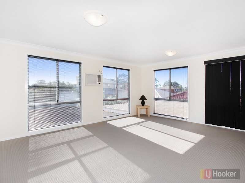 12 Bowral St, Greystanes NSW 2145