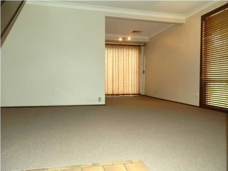 9/30 Bradman Street, Greystanes NSW 2145