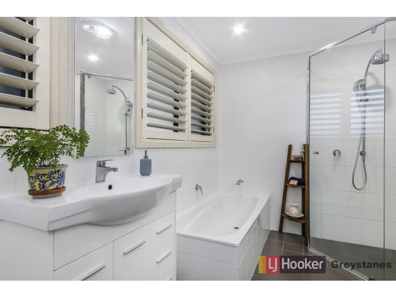 12 Azalea St, Greystanes NSW 2145