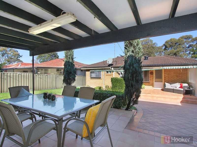 13 Nemesia St, Greystanes NSW 2145