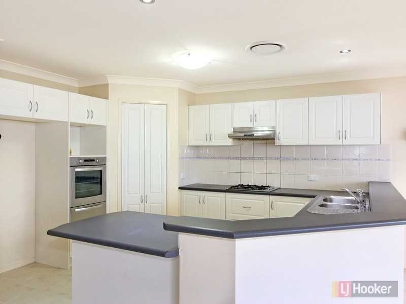 28 Hackett Road, Abbotsbury NSW 2176