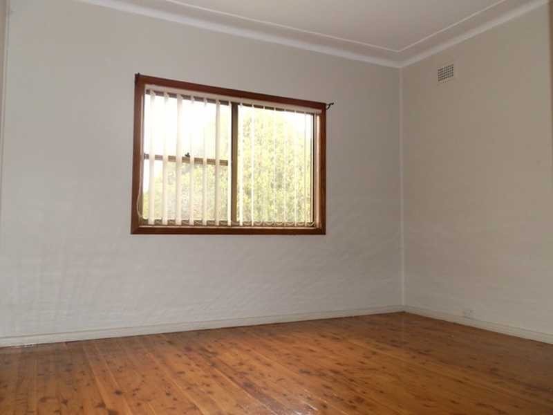 67 Runyon Ave, Greystanes NSW 2145