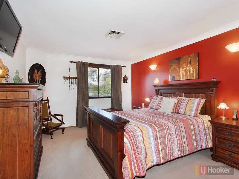 32 Bradman St, Greystanes NSW 2145