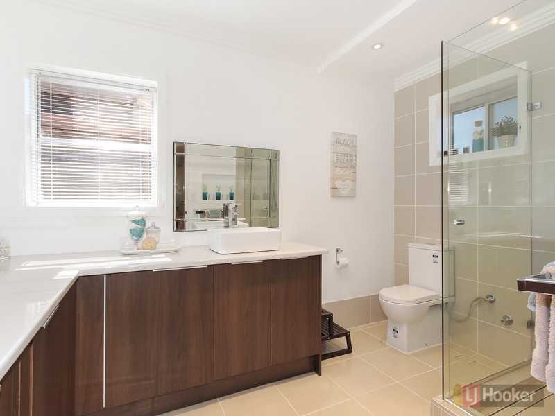 30 Graham St, Greystanes NSW 2145