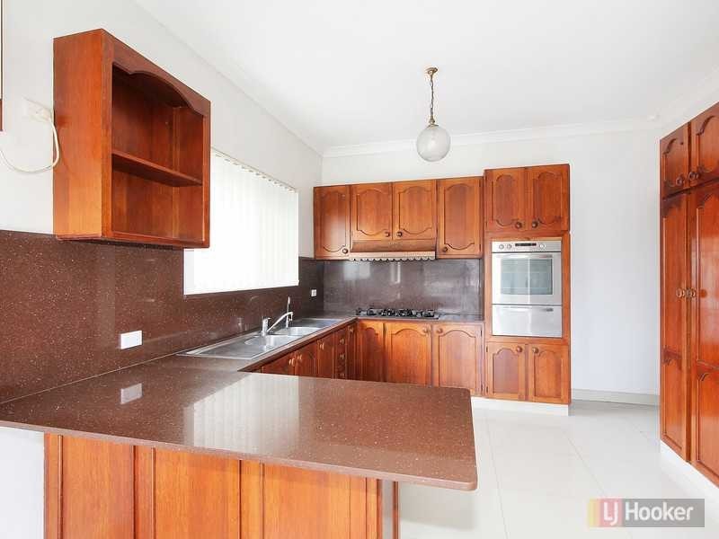 80 Cumberland Rd, Greystanes NSW 2145