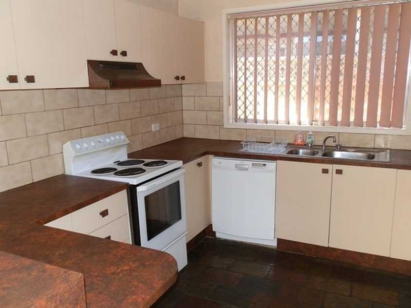 68 Gardenia Pde, Greystanes NSW 2145