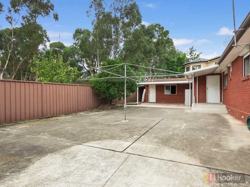 9 Finch Place, Greystanes NSW 2145