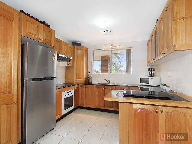 6/454-460 Guildford Rd, Guildford NSW 2161