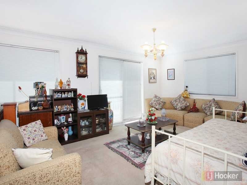 16 Murdock Street, Guildford NSW 2161