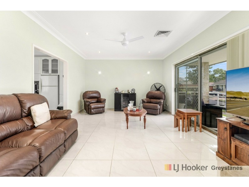 42 Victor Street, Greystanes NSW 2145