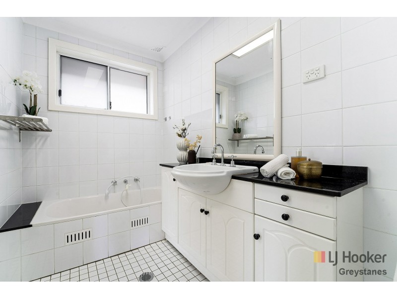 10 Casino Road, Greystanes NSW 2145