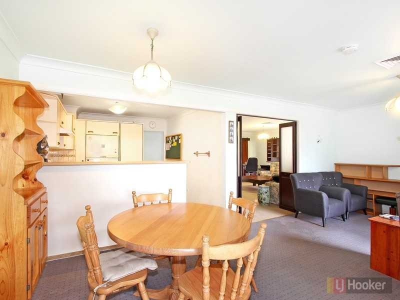 12 Wesley Place, Greystanes NSW 2145