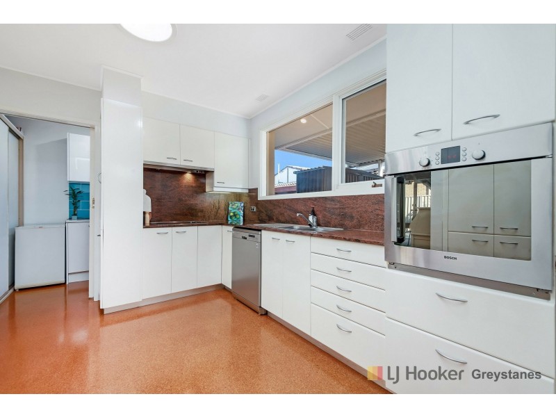 42 Grevillea Crescent, Greystanes NSW 2145