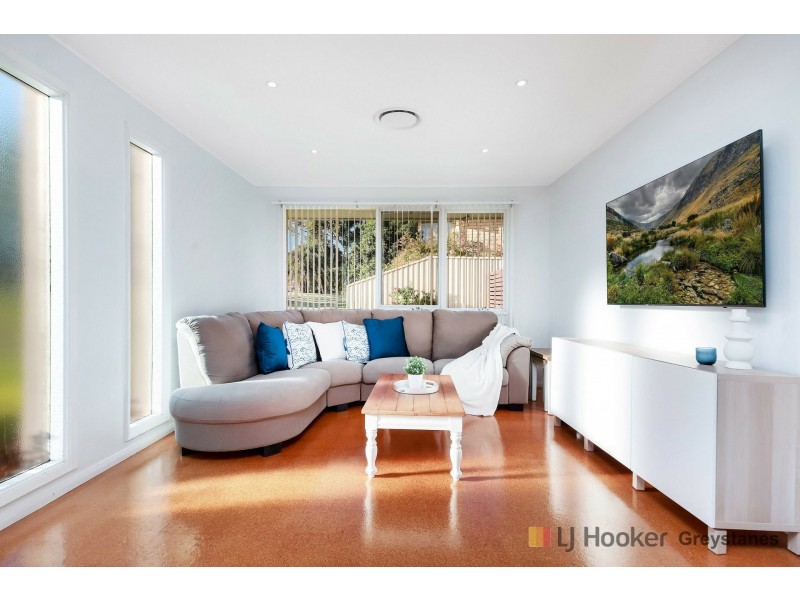 42 Grevillea Crescent, Greystanes NSW 2145