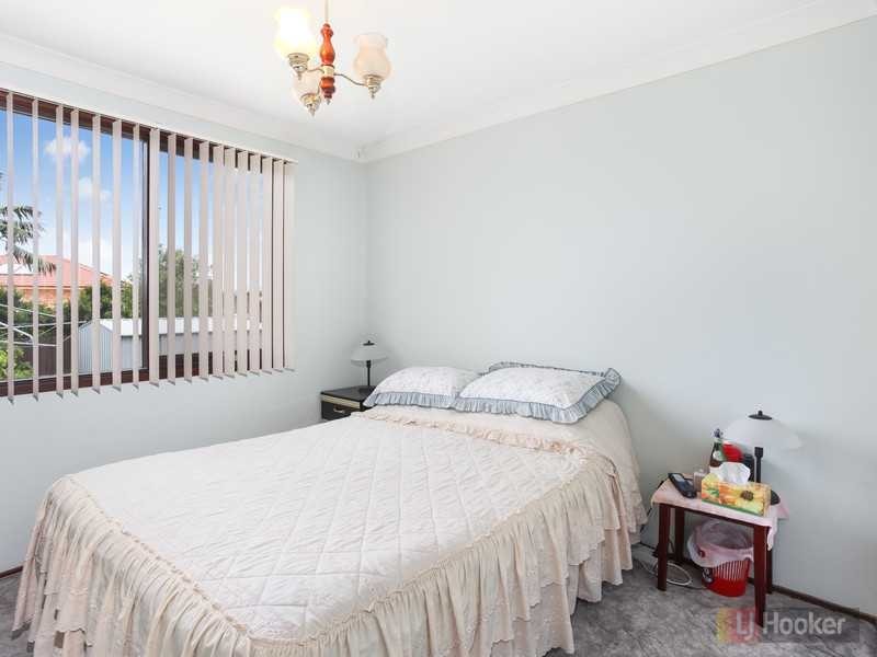 19 Bowral St, Greystanes NSW 2145