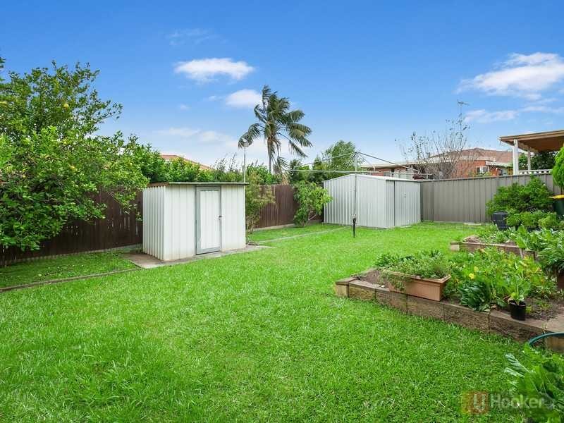 19 Bowral St, Greystanes NSW 2145