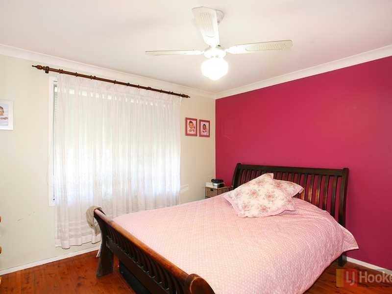 15 Hilton St, Greystanes NSW 2145