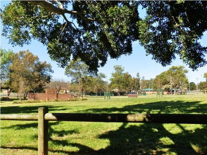 24 Church Avenue, Westmead NSW 2145