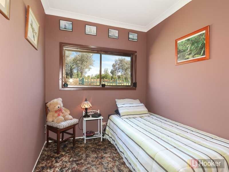22 Roland St, Greystanes NSW 2145