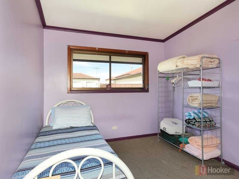 22 Roland St, Greystanes NSW 2145