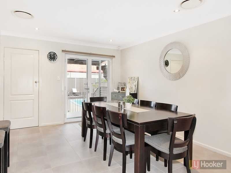 1 Oldfield St, Greystanes NSW 2145