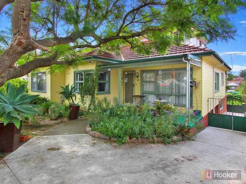 51 Craddock St, Wentworthville NSW 2145