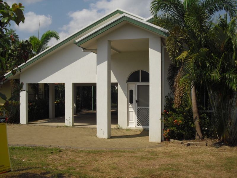 16 Piccabeen, Durack NT 0830