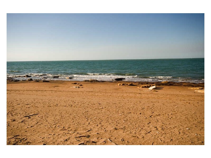 25 De Lissa Drive, Wagait Beach NT 0822