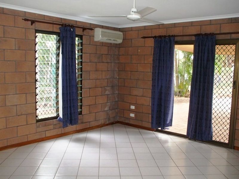 4 Rennie Court, Moulden NT 0830