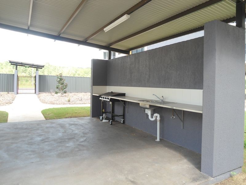 206/250 Farrar Boulevard, Johnston NT 0832