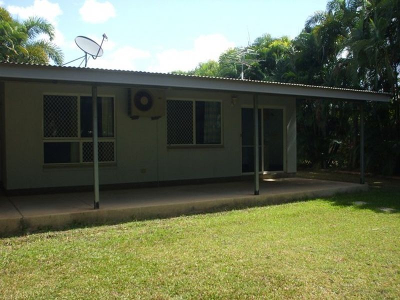 12 Bristow Court, Bakewell NT 0832