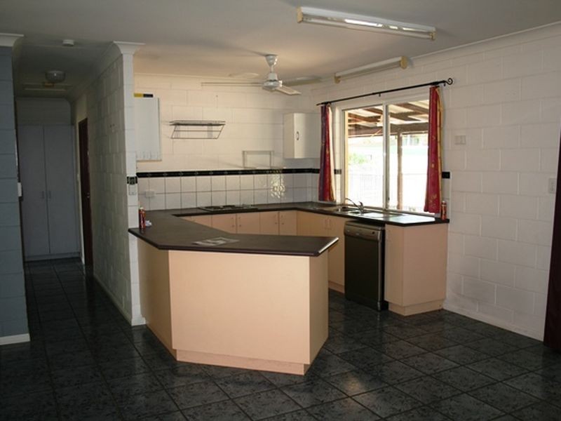 26 Crake Court, Bakewell NT 0832