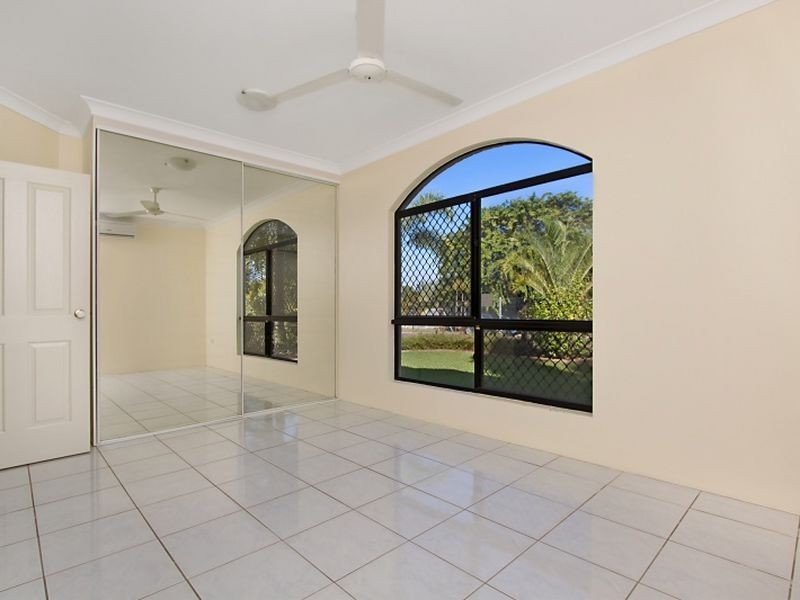 14 Gillon Court, Bakewell NT 0832