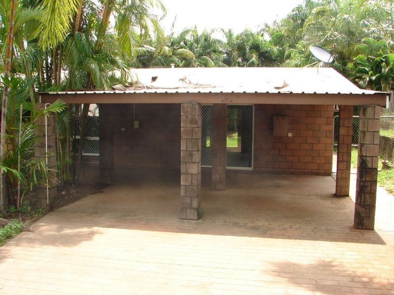 11 Hannibal Crescent, Gray NT 0830