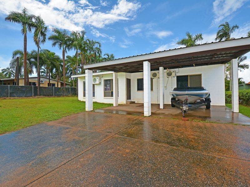 20 Bagshaw Crescent, Gray NT 0830