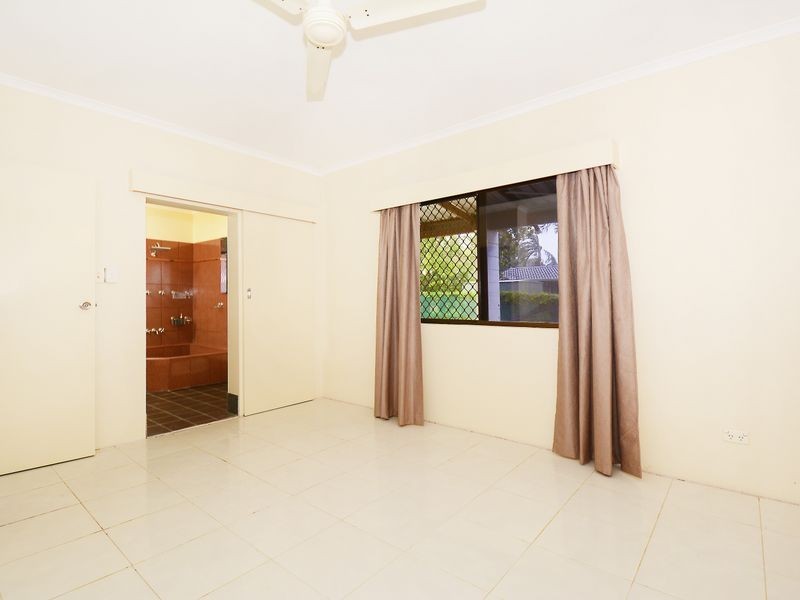 20 Bagshaw Crescent, Gray NT 0830