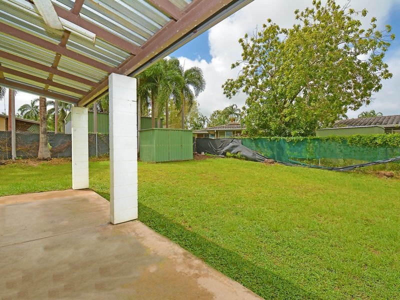 20 Bagshaw Crescent, Gray NT 0830