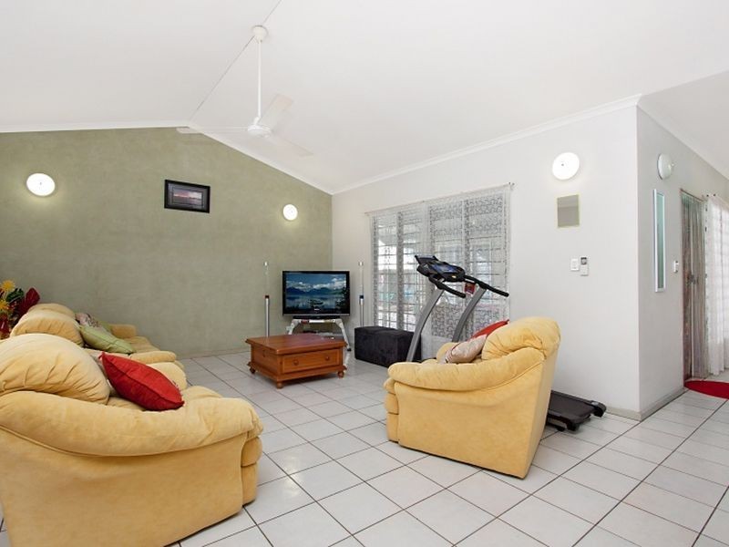 14 Hang Gong Avenue, Driver NT 0830
