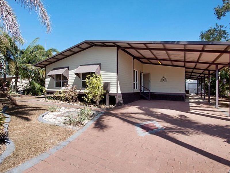 24 Landsborough Street, Bakewell NT 0832