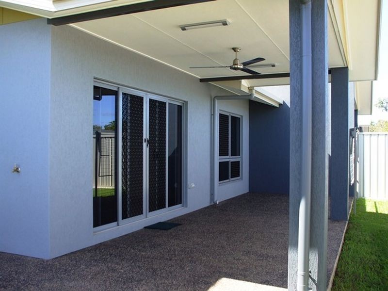 9/8 Guider Court, Johnston NT 0832