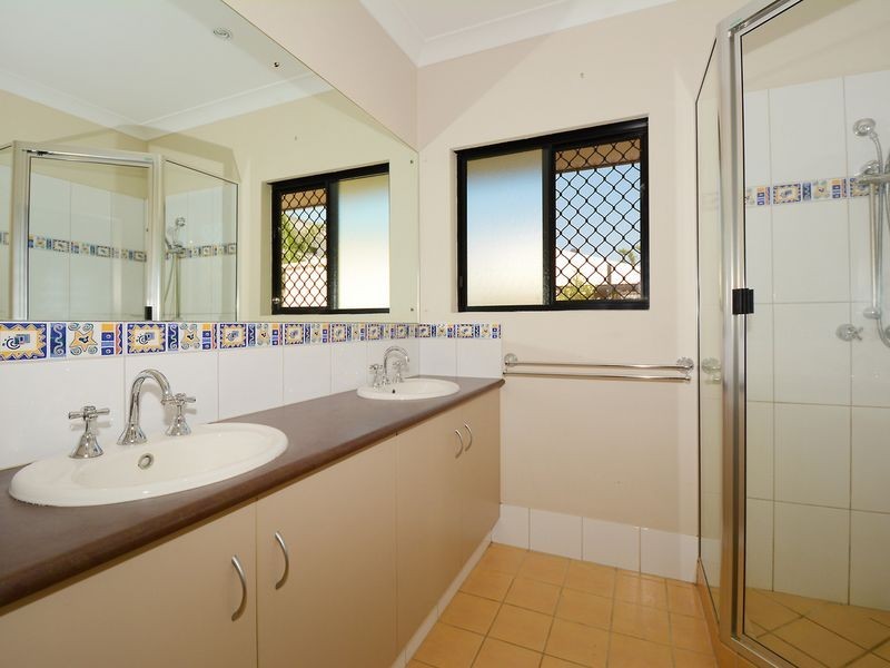 13 Kenbi Place, Rosebery NT 0832