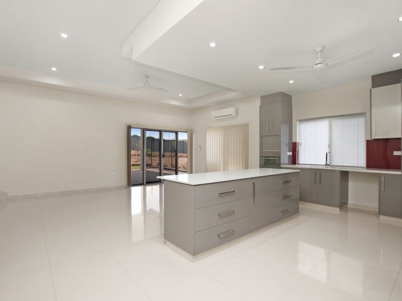 49 Warbird Street, Bakewell NT 0832