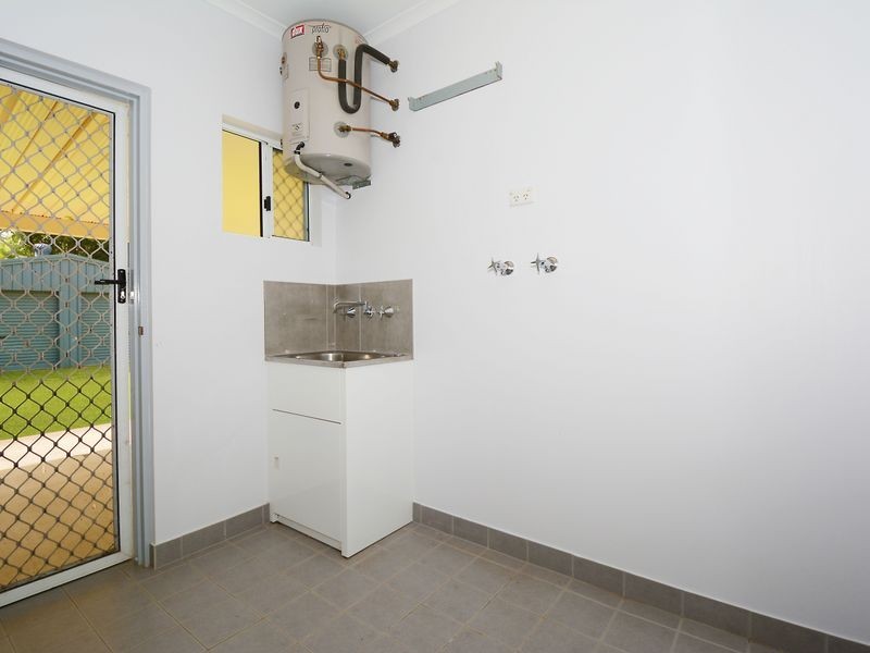 35 Cuthbertson Crescent, Moulden NT 0830